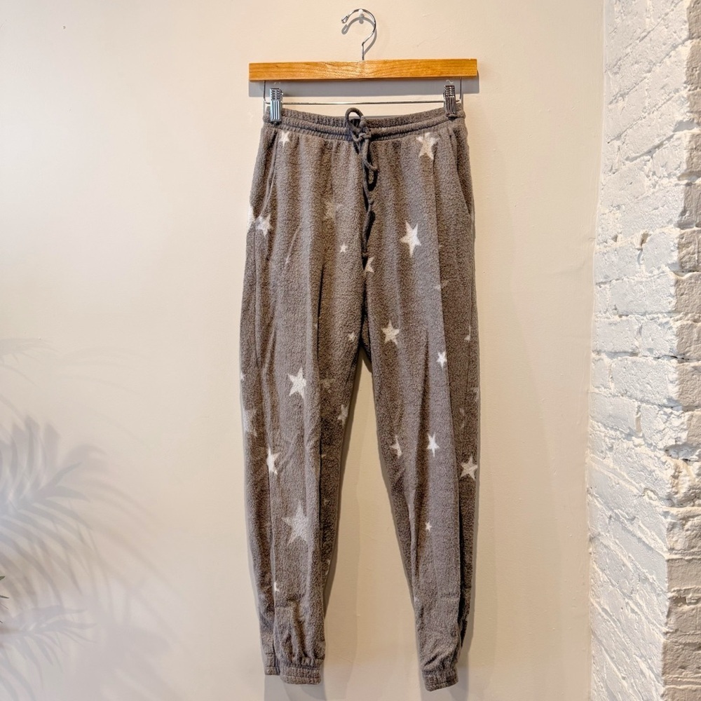Le Lis Gray Star Patterned Sweatpants